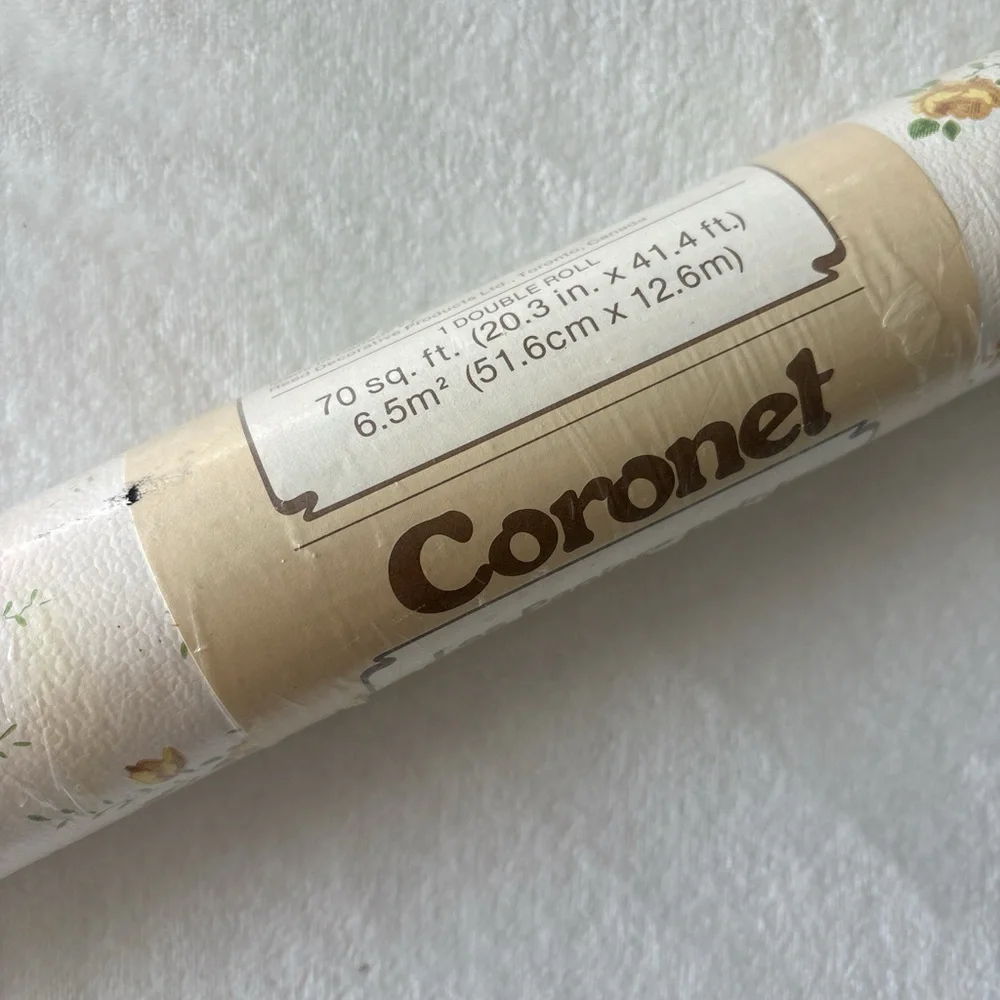 70 sq ft Vintage Floral Coronet Pre-Pasted Washable Wallpaper